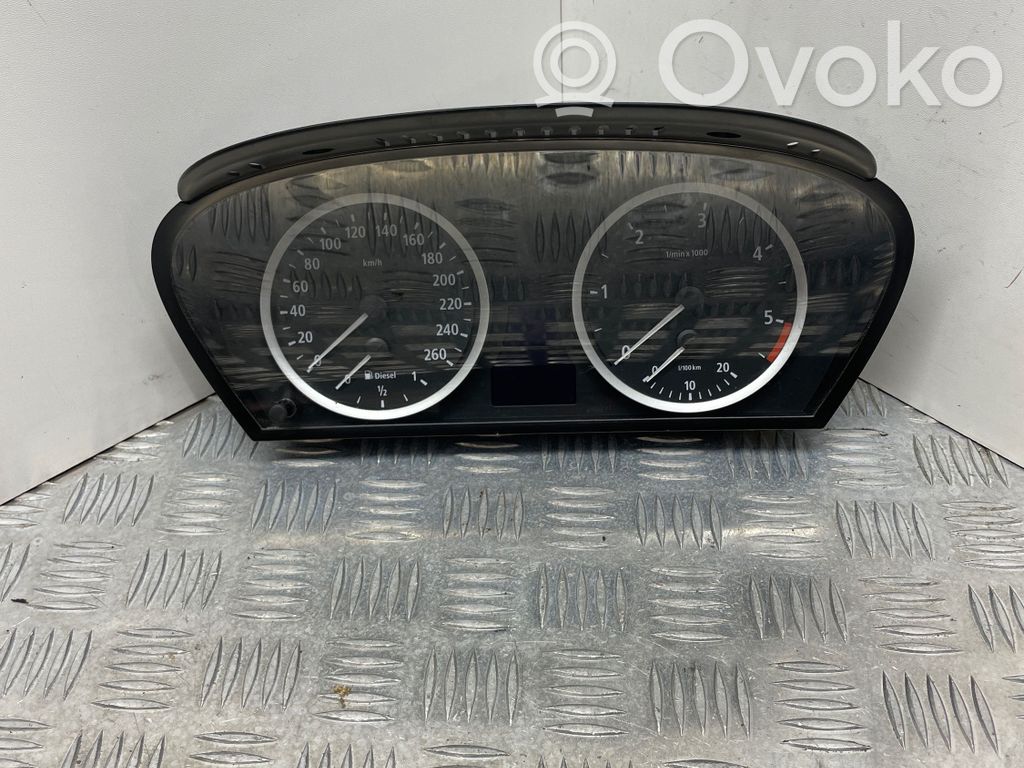 BMW 5 E60 E61 Speedometer (instrument cluster) 