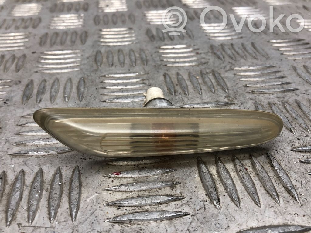BMW 5 E60 E61 Front fender indicator light 