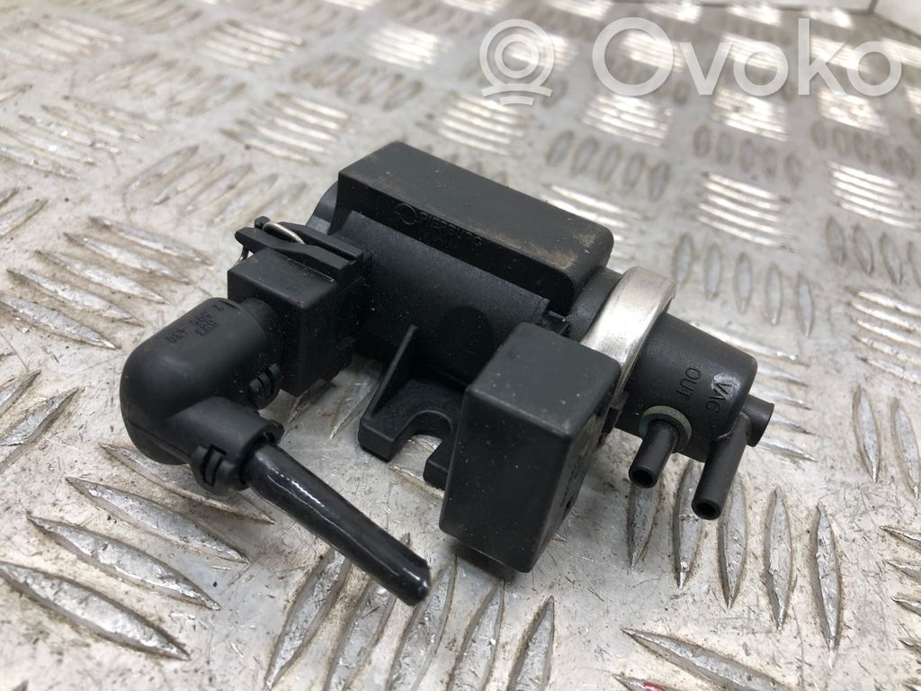 BMW 5 E60 E61 Turbo solenoid valve 