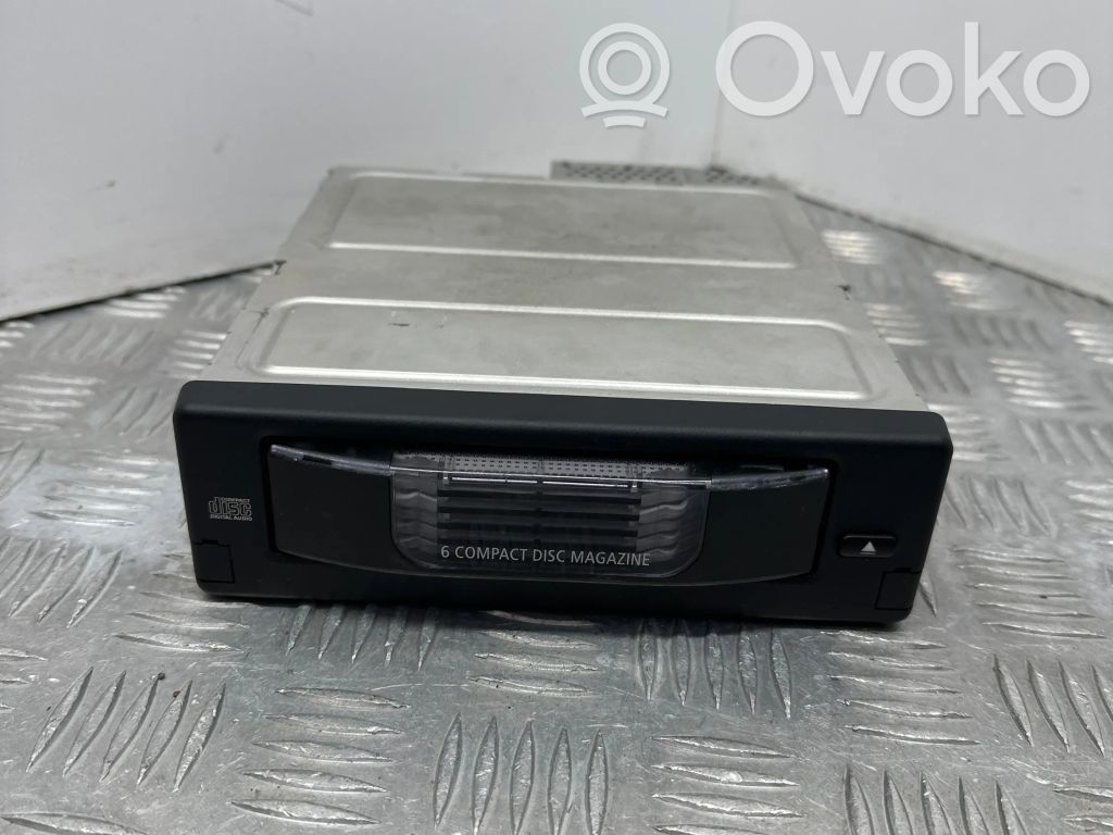 BMW 5 E60 E61 CD/DVD keitiklis 