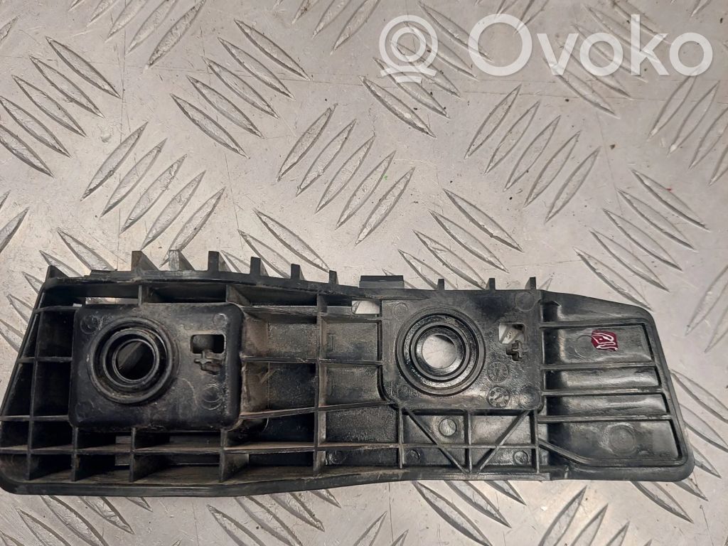 Tesla Model 3 Rear bumper mounting bracket 