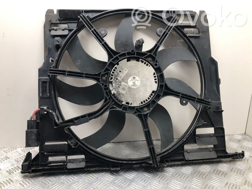 BMW 5 F10 F11 Ventilatore di raffreddamento elettrico del radiatore 