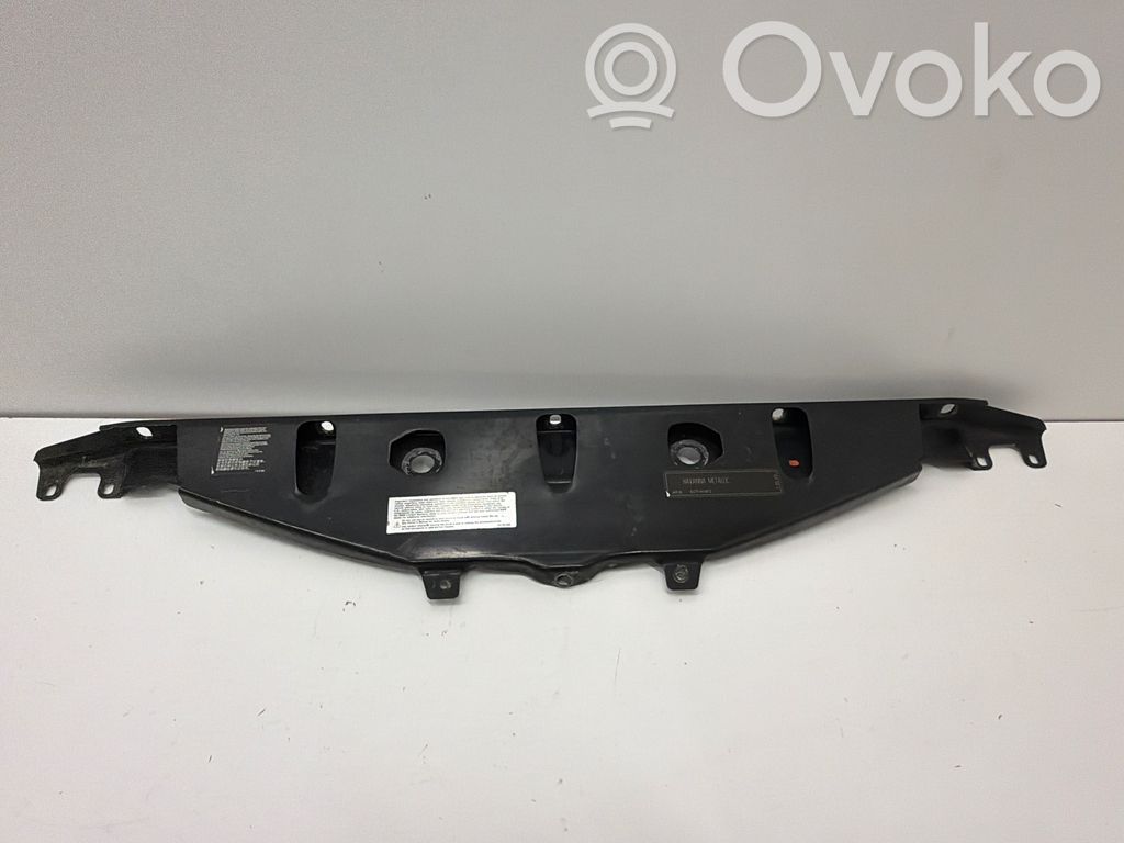 BMW 5 F10 F11 Staffa del pannello di supporto del radiatore parte superiore 