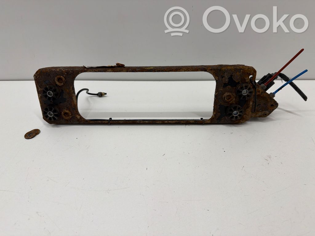 BMW 5 E60 E61 Air suspension valve block 