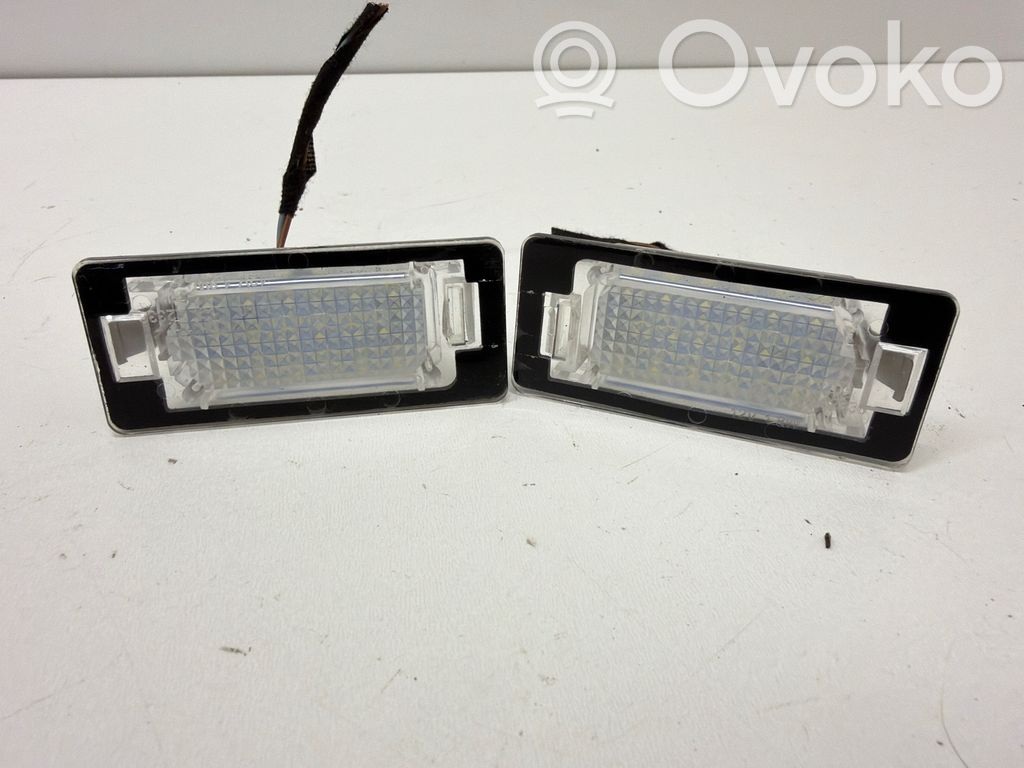Number plate light   22336