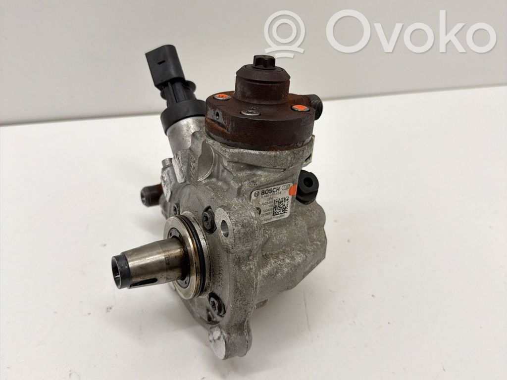 BMW 5 F10 F11 Pompa wtryskowa wysokiego ciśnienia 