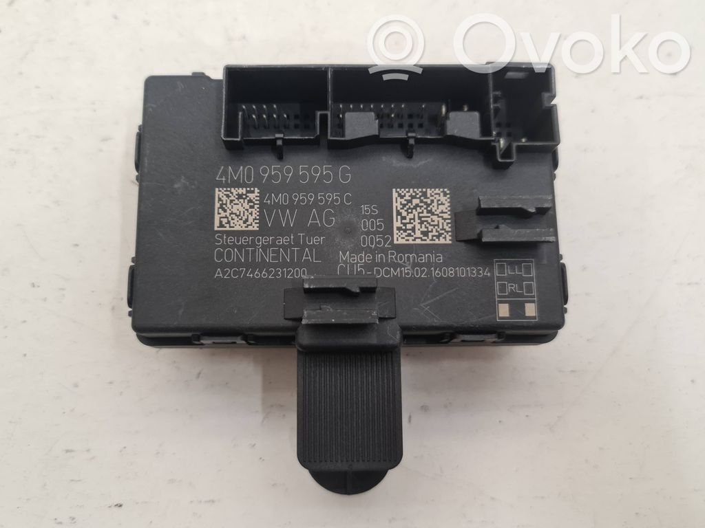 Audi Q7 4M Door control unit/module 