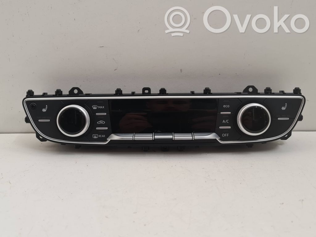 Audi Q7 4M Climate control unit 