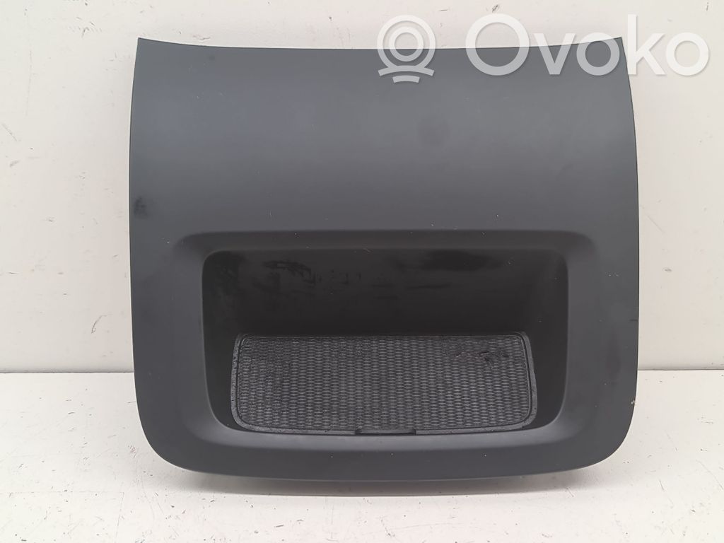Volvo V60 Daiktadėžė centrinės konsolės 