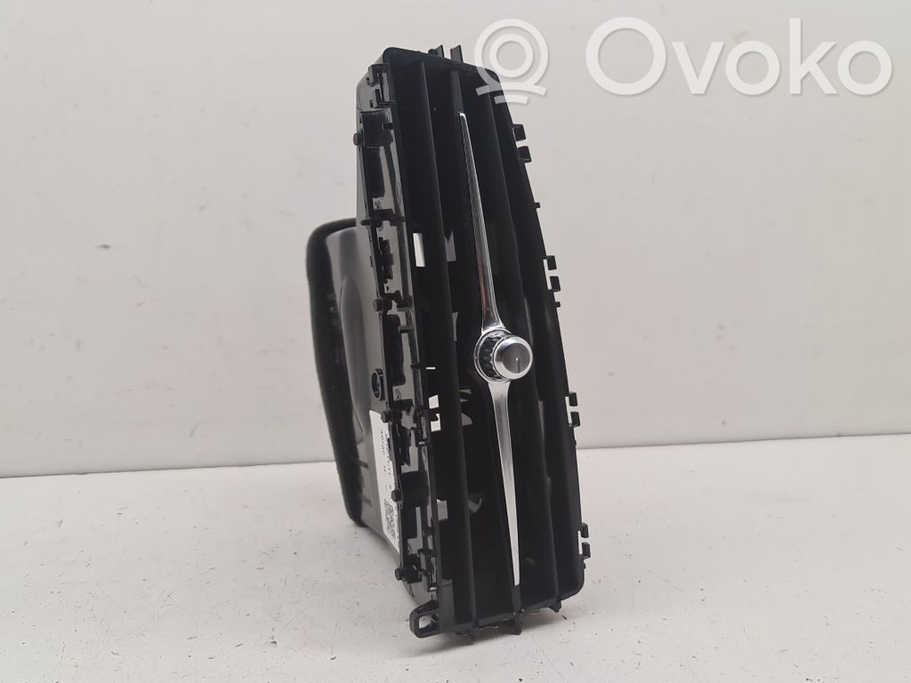 Volvo V60 Centrinės oro grotelės 