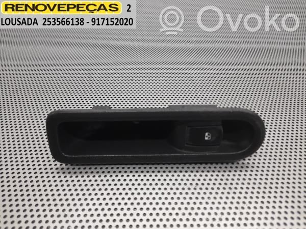 Renault Clio III Electric window control switch 