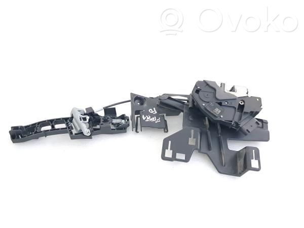 Priekšpusē slēdzene   8A6AA21812BJ,4PINOS