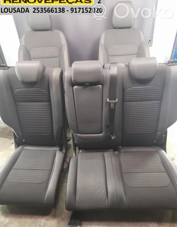 Ford Kuga II Istuinsarja 
