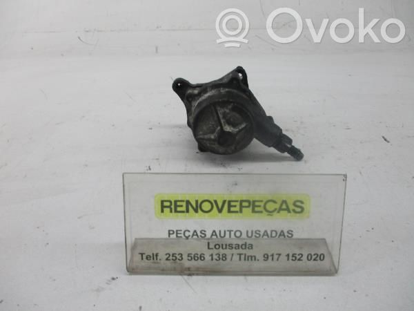 Volvo 440 Vacuum pump 