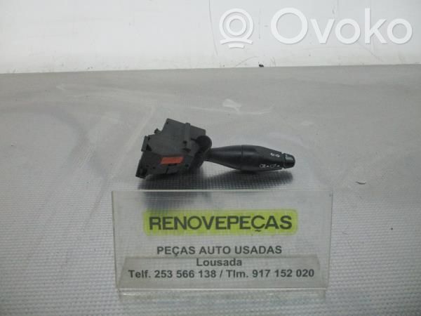 Ford Focus Muut kytkimet/nupit/vaihtimet 