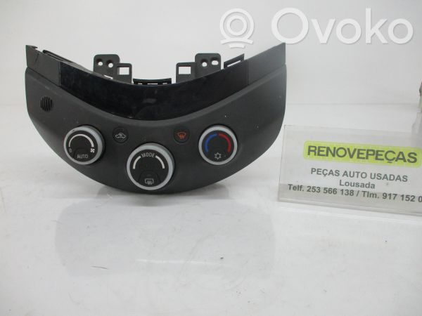 Chevrolet Spark Climate control unit 