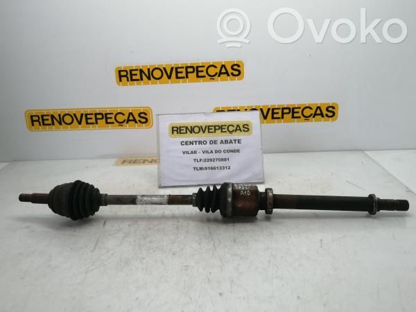 Etuvetoakseli   8200820344