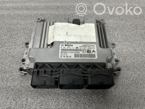 Peugeot 206+ Engine control unit/module 