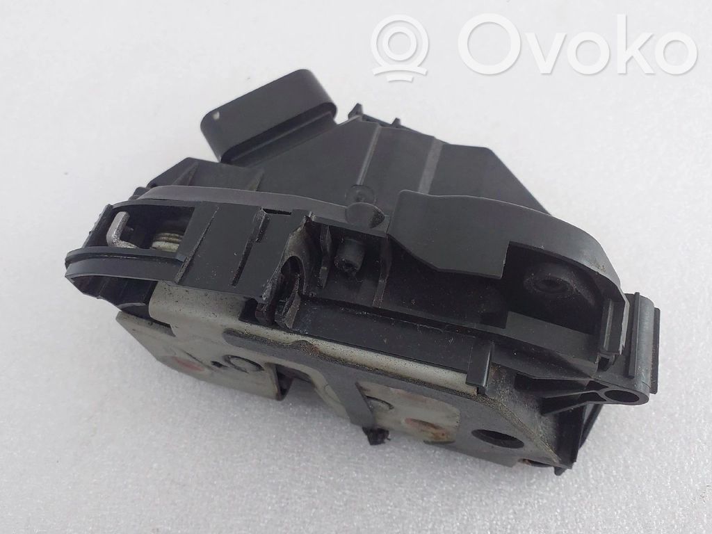 Cerradura de puerta delantera   BM5AA21813AF,5PINOS