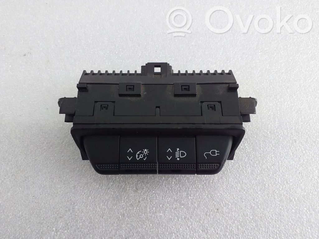 Multifunctional control switch/knob   259804528R