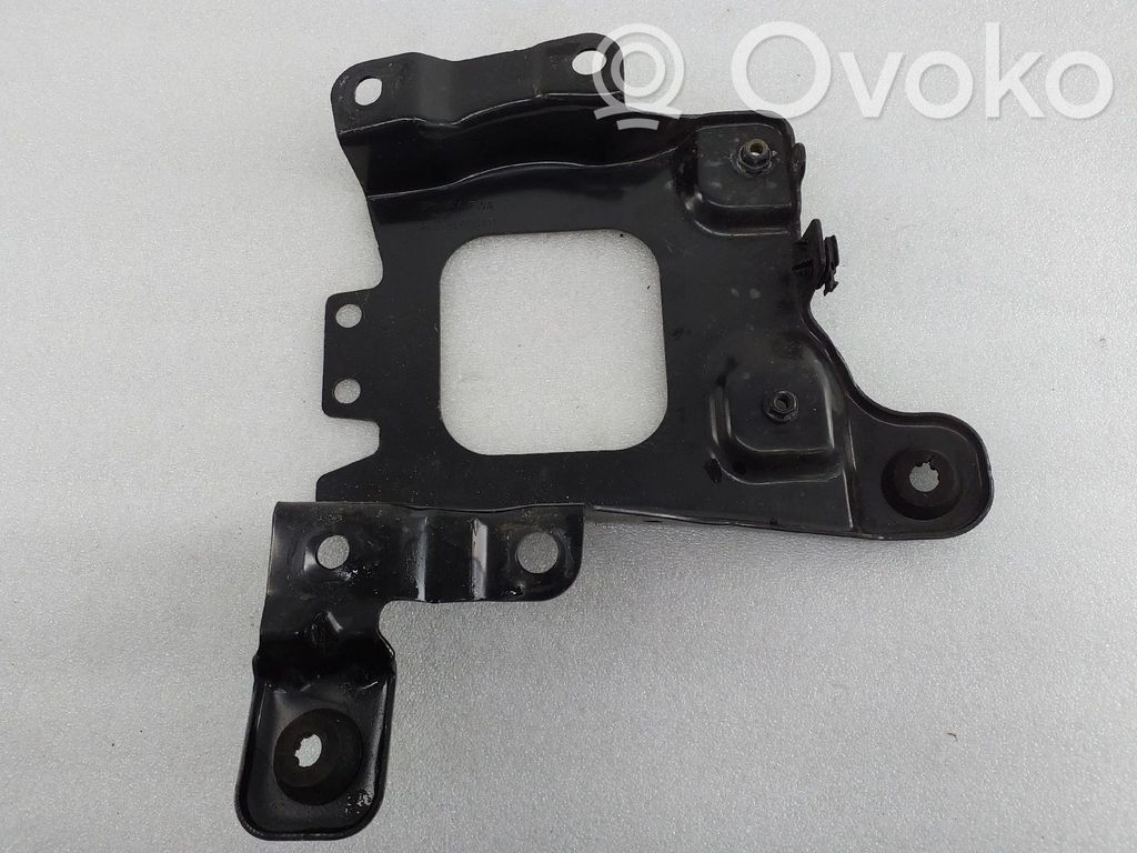 Ford Focus Base (soporte) 