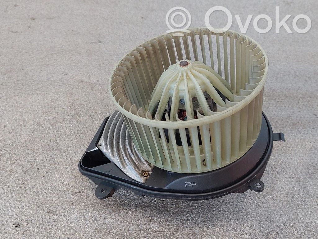 Volkswagen PASSAT B5 Pečiuko ventiliatorius/ putikas 