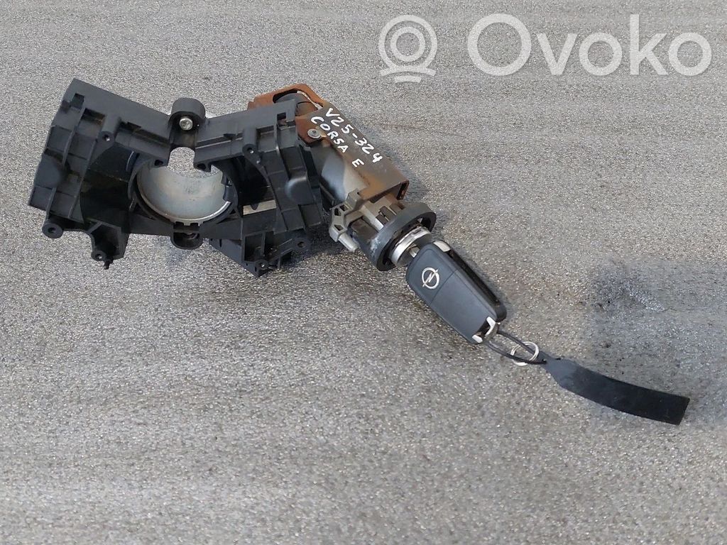 Opel Corsa E Virtalukko 