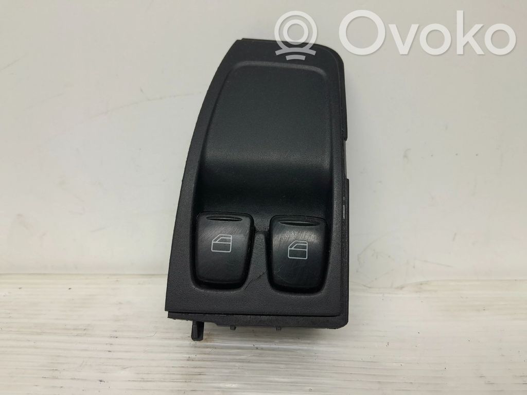 Electric window control switch   451,4210