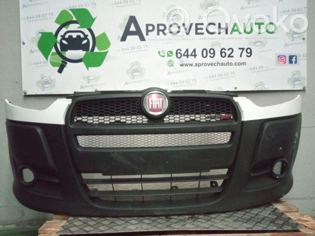Fiat Doblo Parachoques delantero 