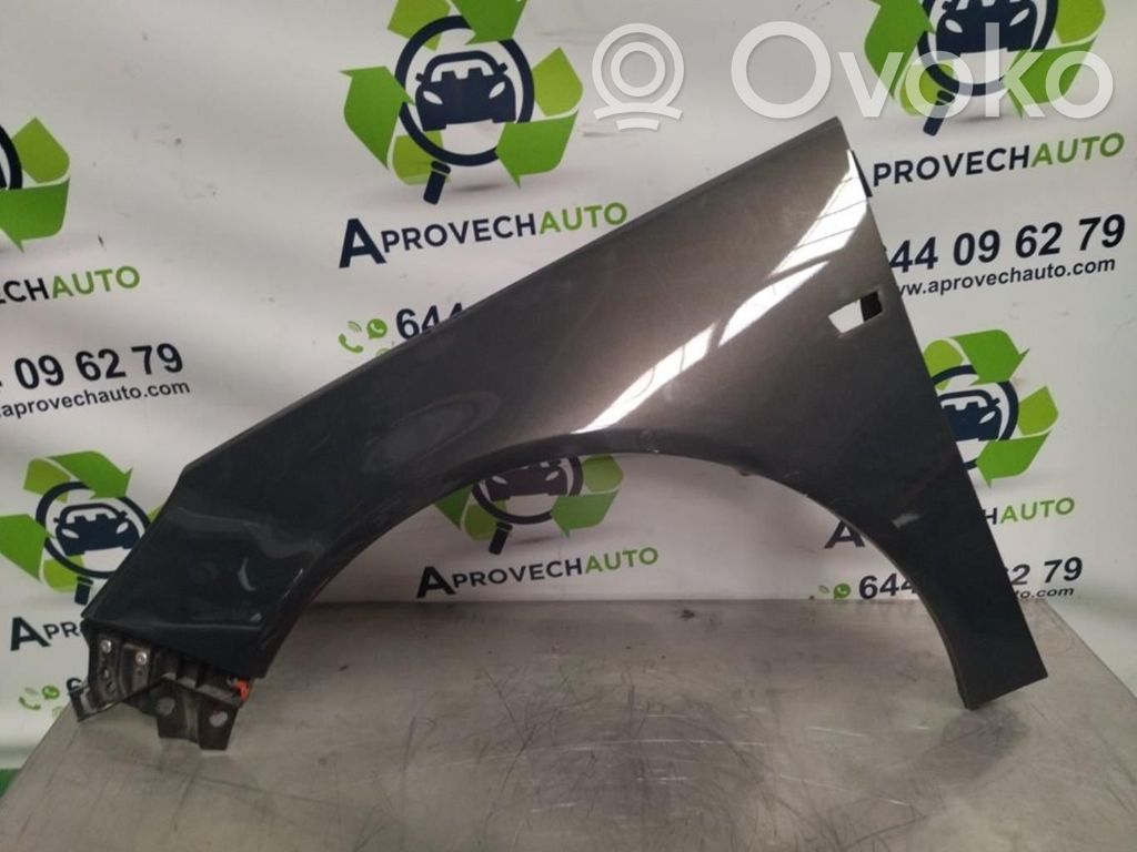 Opel Insignia A Nadkole przednie 