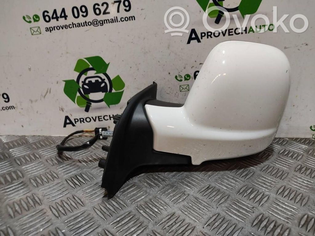 Citroen Berlingo Veidrodėlis (elektra valdomas) 