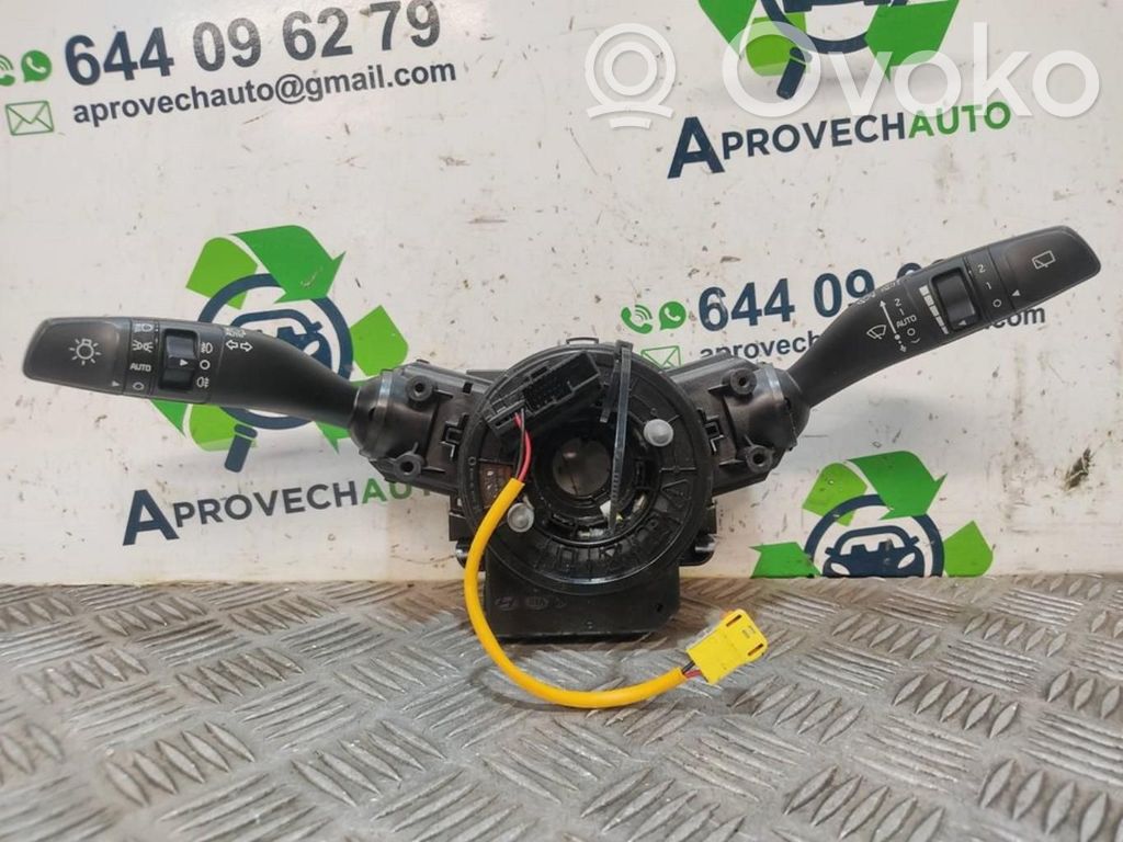 Interrupteur d’éclairage   93404J7960