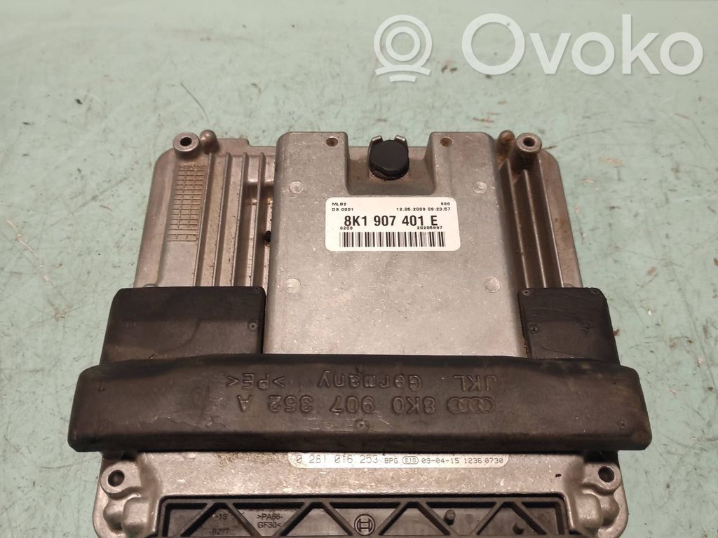 Audi A5 8T 8F Engine control unit/module 