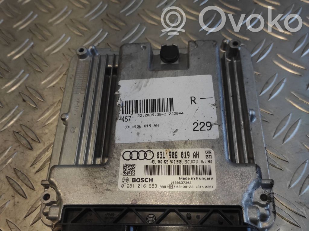 Audi A6 S6 C6 4F Engine control unit/module 