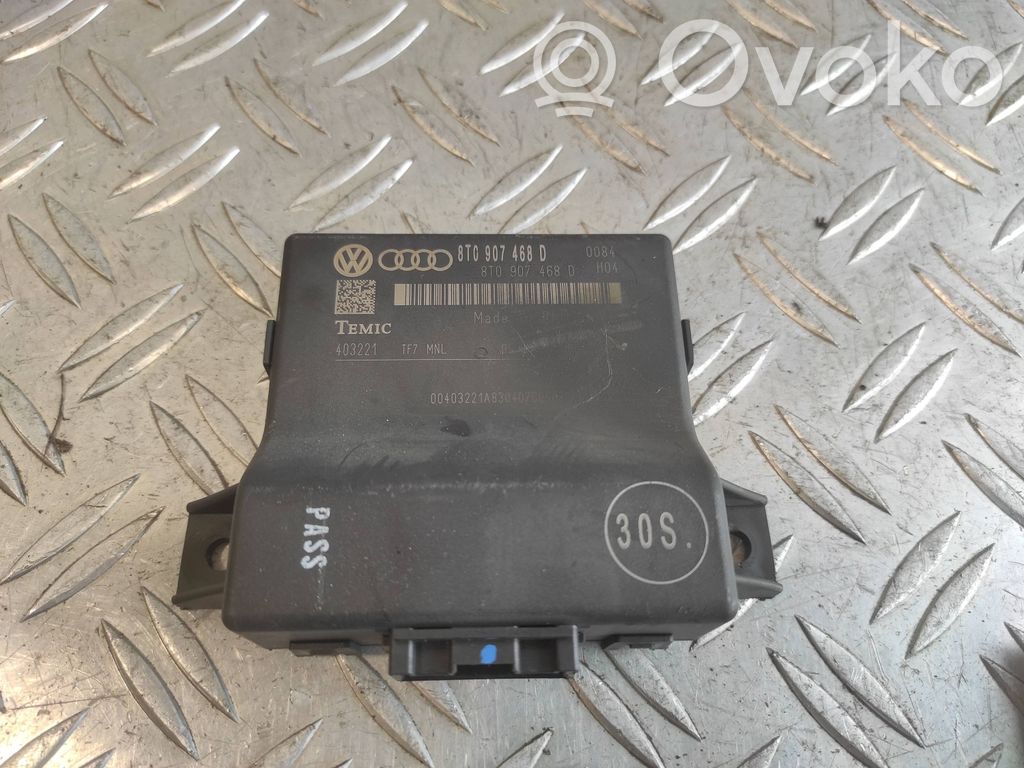 Audi A4 S4 B8 8K Gateway control module 
