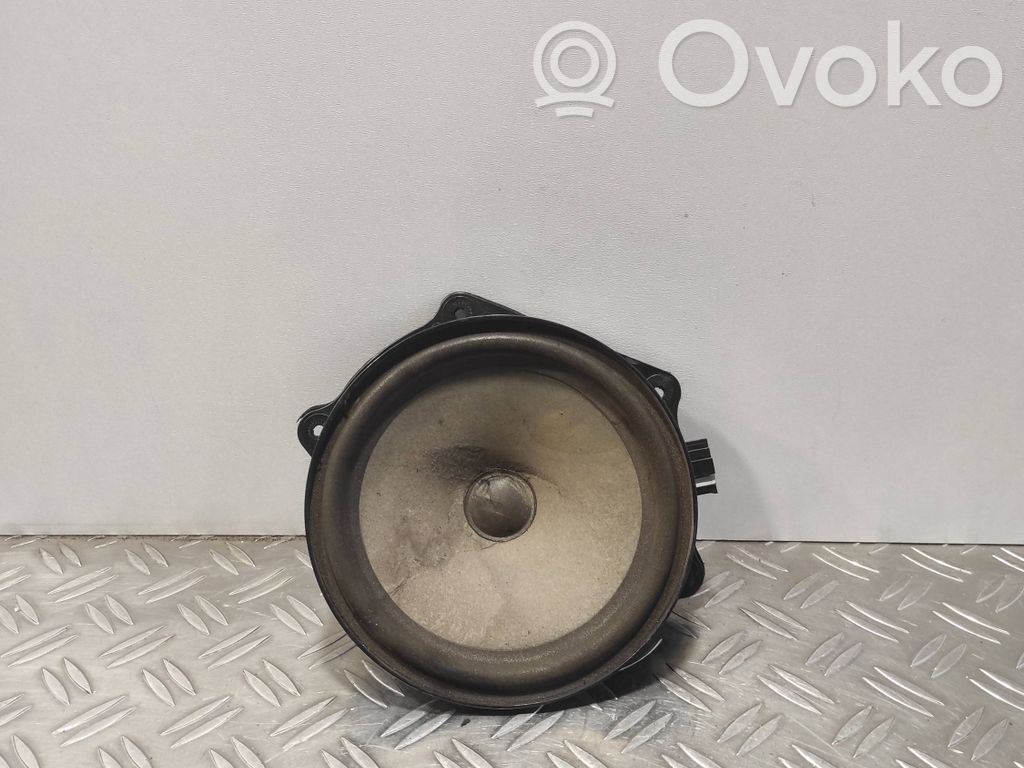 Audi A2 Front door speaker 