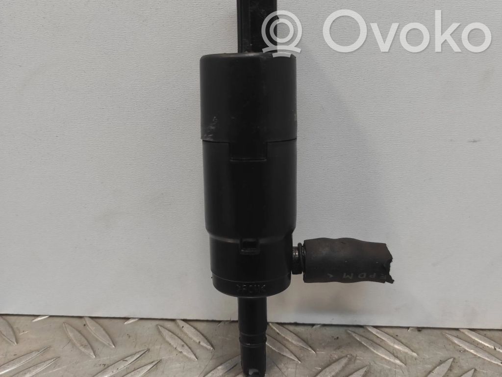 Audi A6 Allroad C5 Headlight washer spray nozzle 