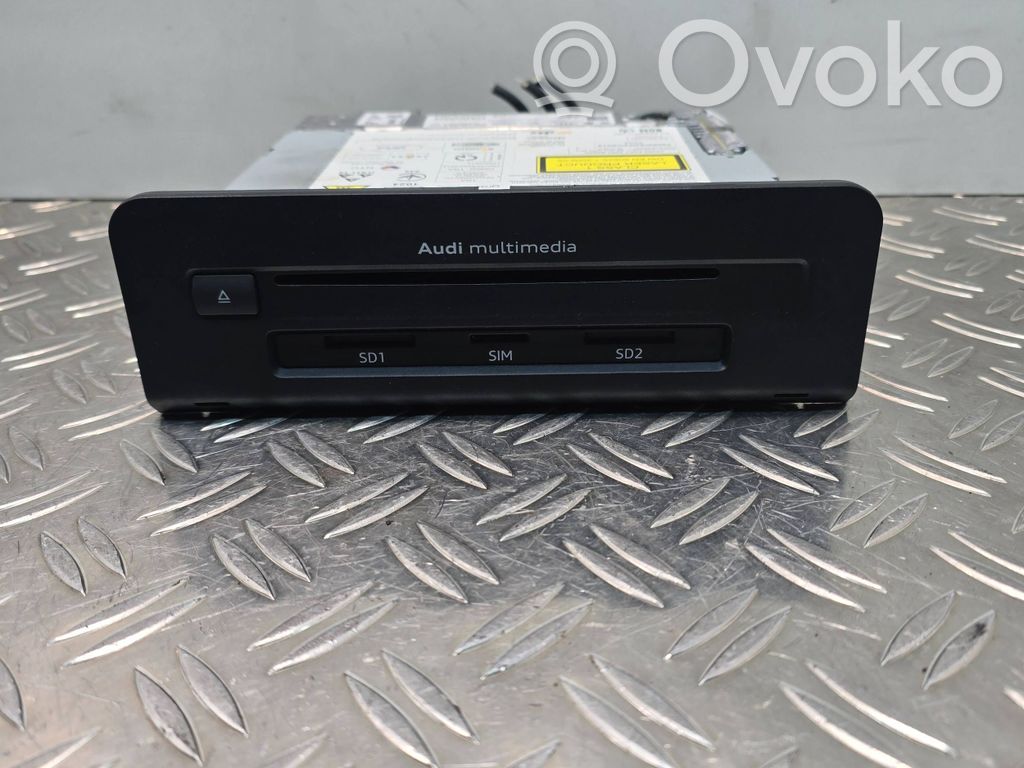 Panel / Radioodtwarzacz CD/DVD/GPS   8W0035035D,8W0035035A,BC307E3C21F9