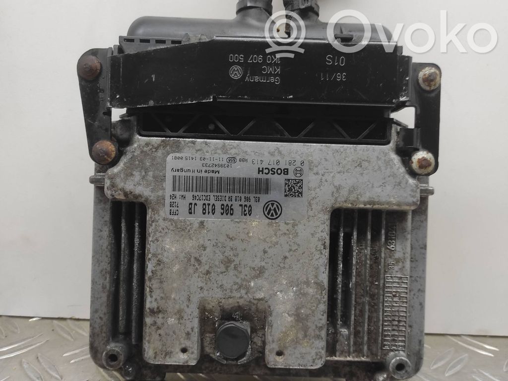Skoda Superb B6 (3T) Engine control unit/module 
