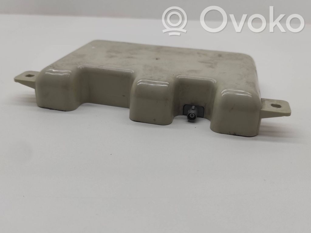 BMW 6 E63 E64 Antenos stiprintuvas 