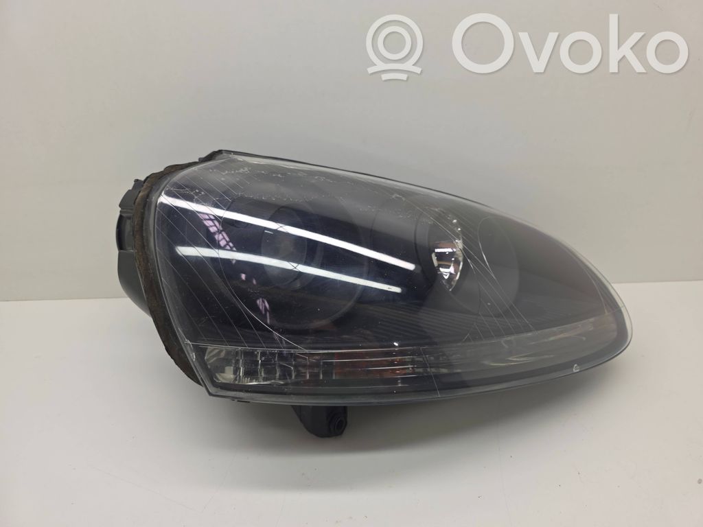 Volkswagen Golf V Lampa przednia 