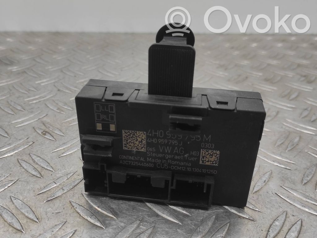 Volkswagen Touareg II Door control unit/module 