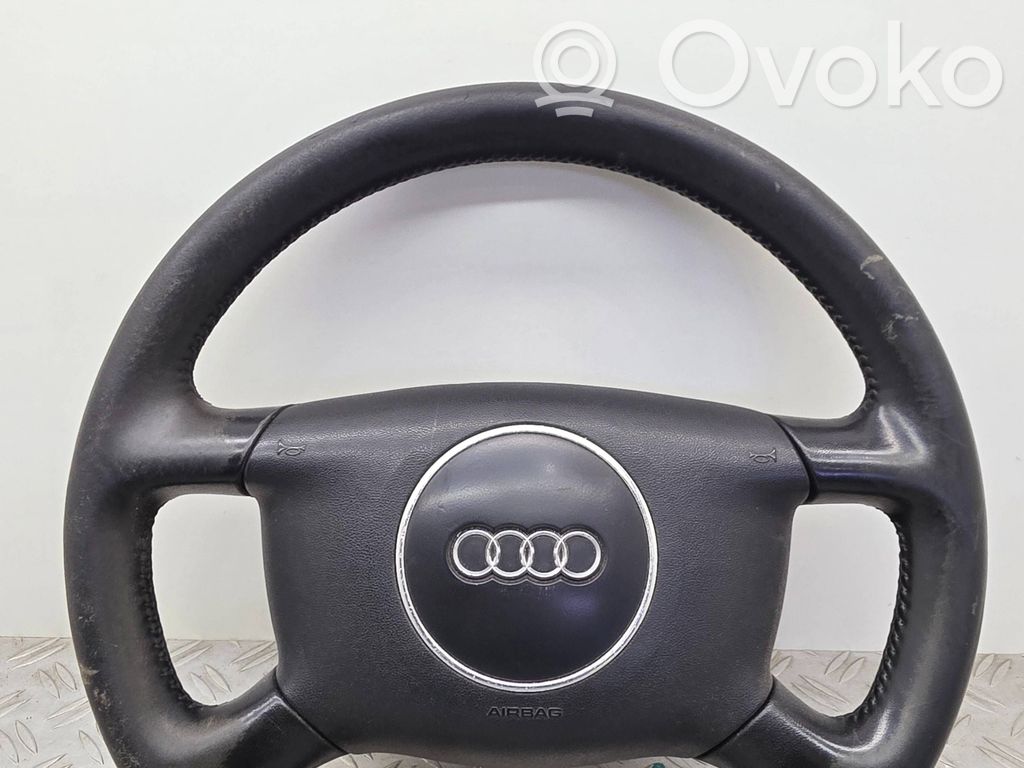 Audi A4 S4 B6 8E 8H Ohjauspyörä 