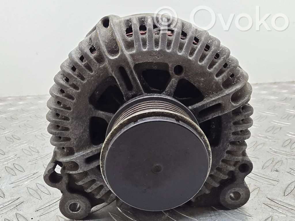 Volkswagen PASSAT B6 Ģenerators 