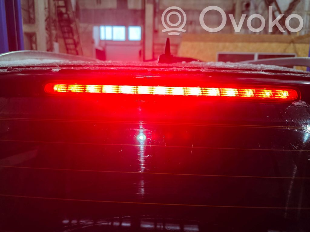 Audi A4 S4 B7 8E 8H Third/center stoplight 