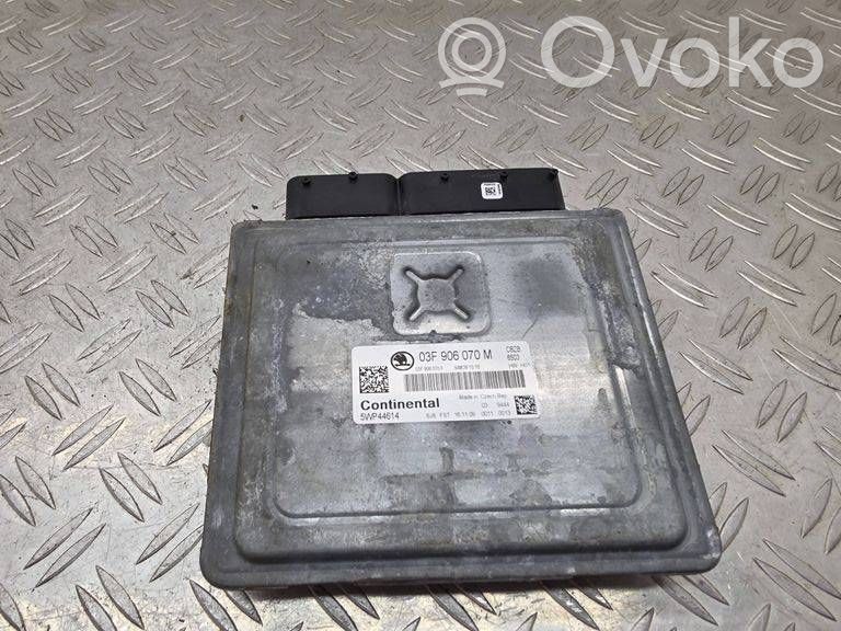 Skoda Yeti (5L) Engine control unit/module 