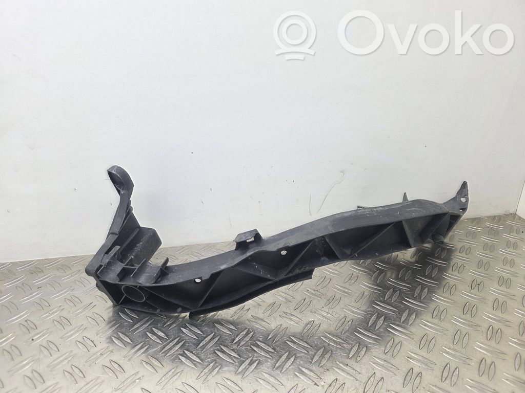 Headlight/headlamp mounting bracket   7120824,1C3311AP