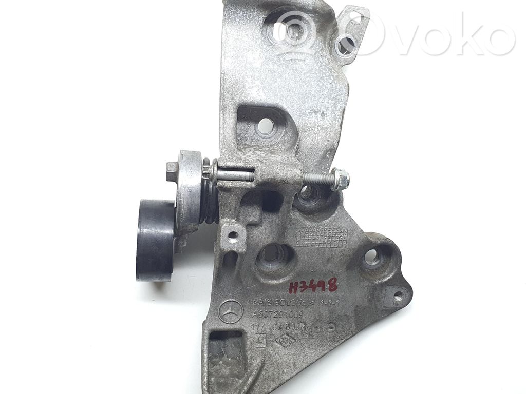 Mercedes-Benz B W246 W242 Mocowanie alternatora 