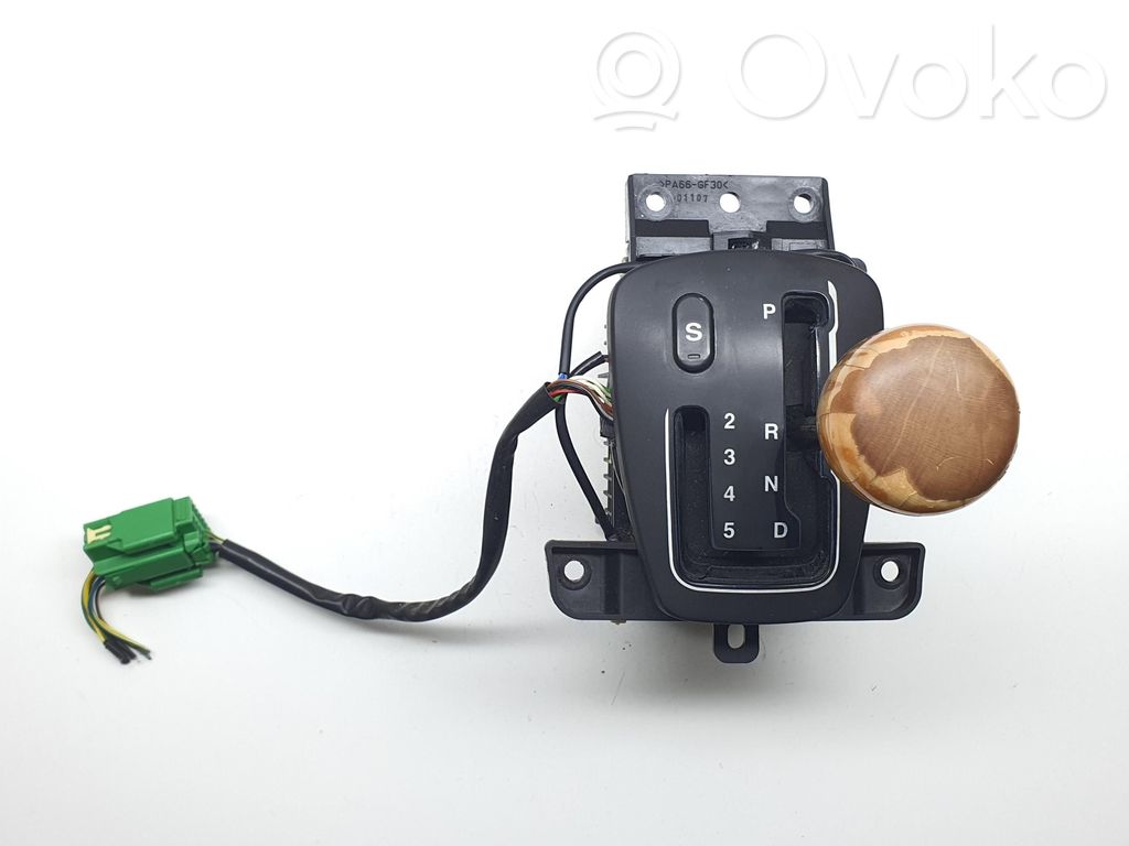 Jaguar S-Type Gear shifter/selector 