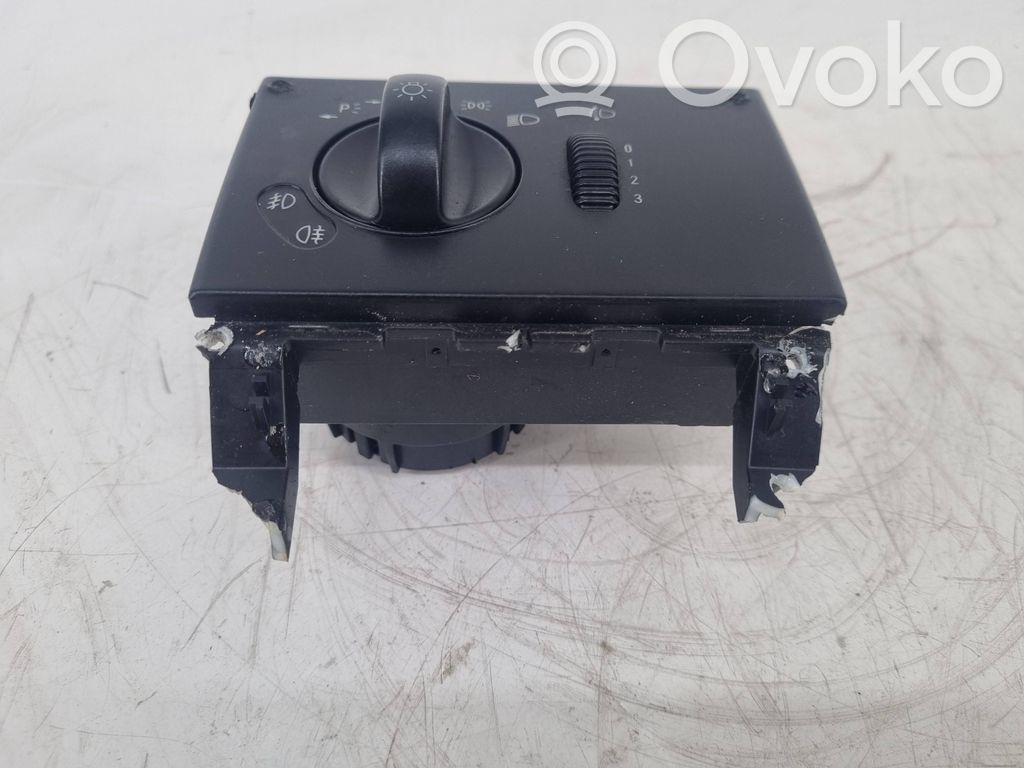 Mercedes-Benz Vito Viano W639 Light switch 